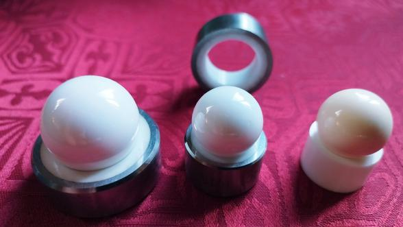 Керамическая клапанная пара (шар-седло)